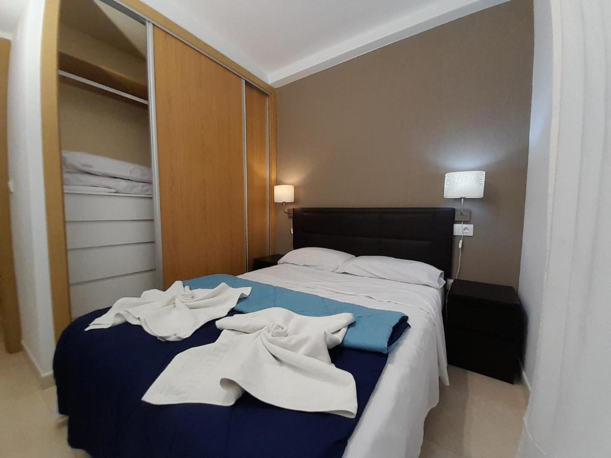 Center Playa Poniente Apartment